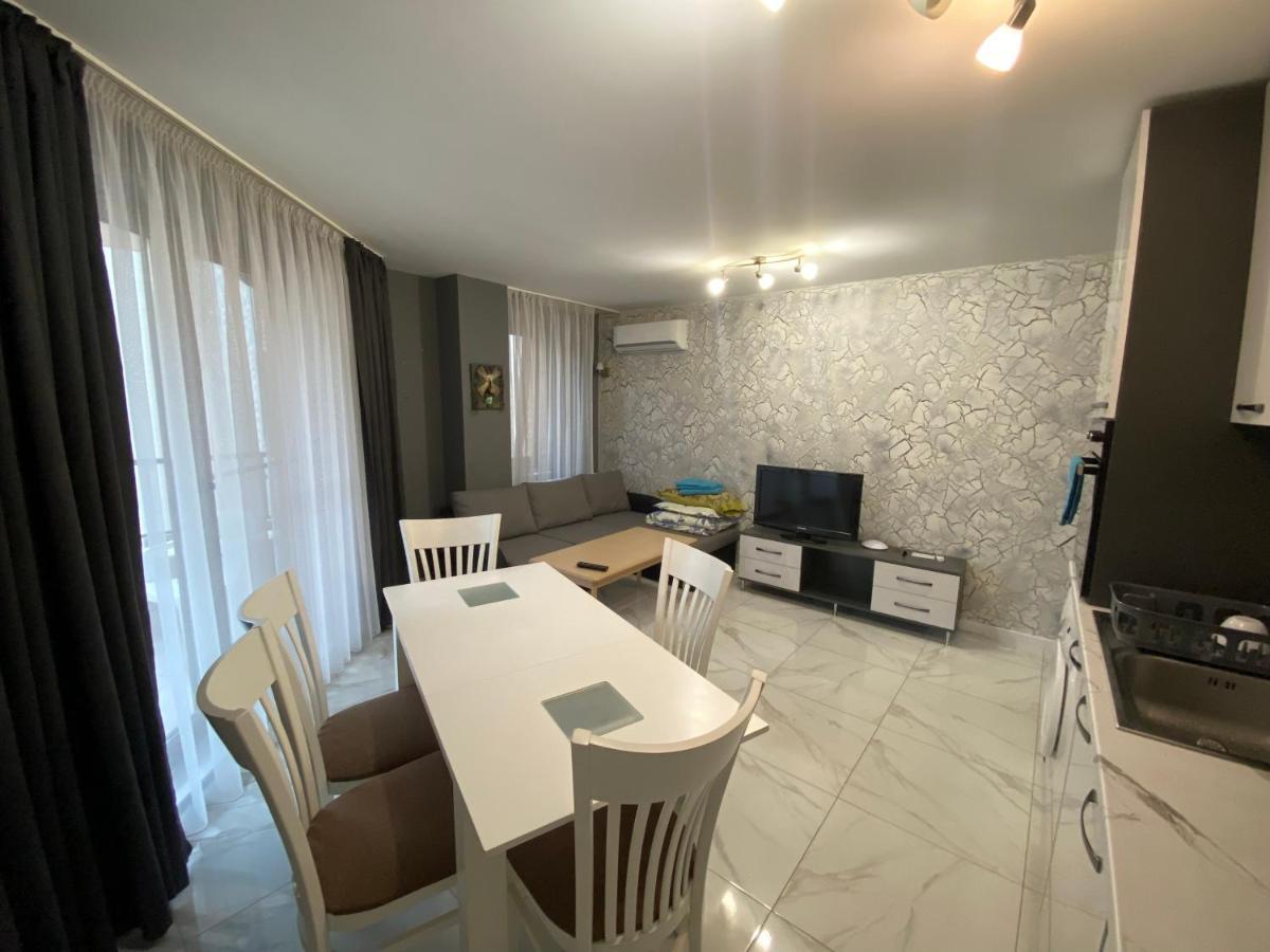 Markapart 2 - Apartment In Downtown Ruse Exterior foto