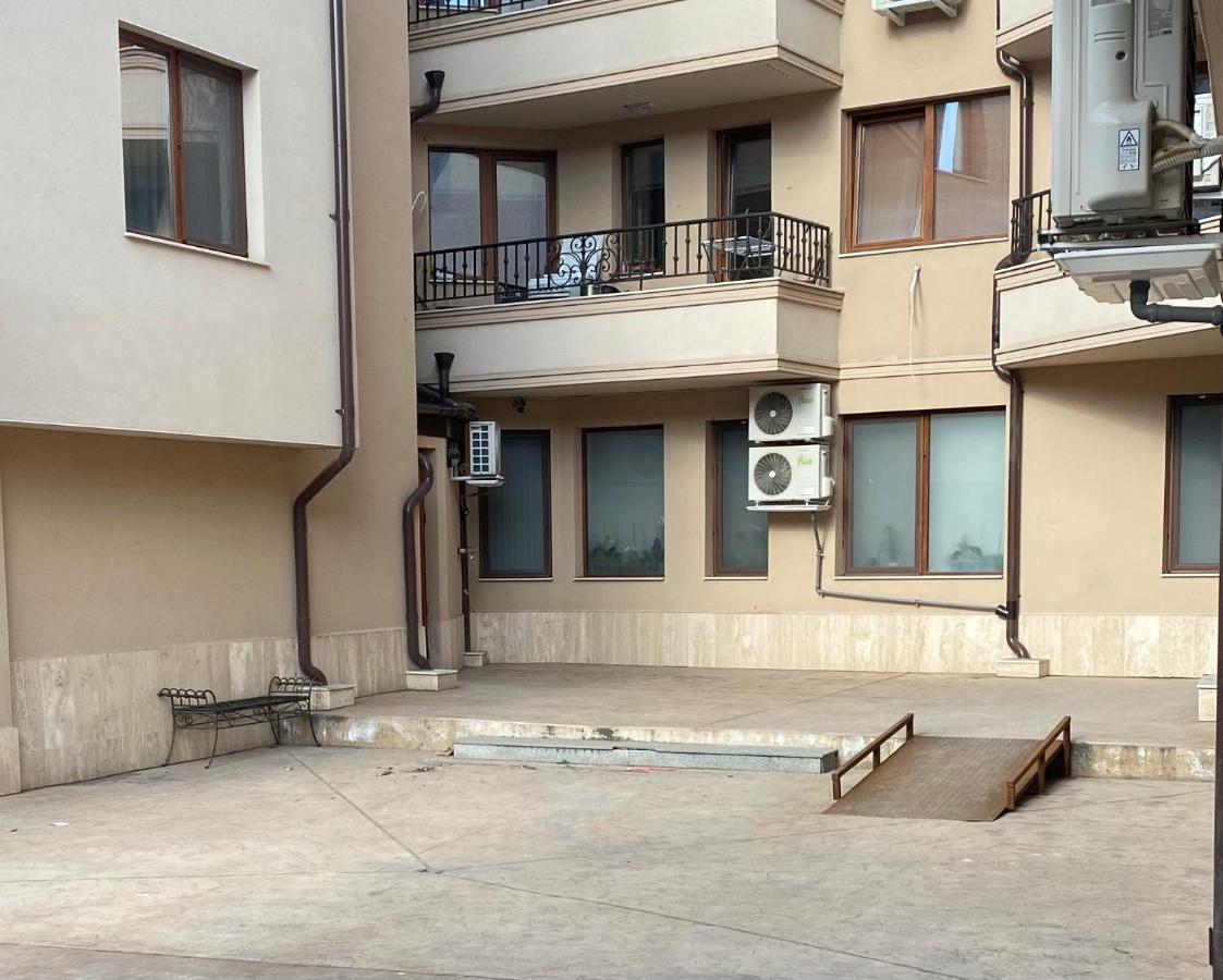 Markapart 2 - Apartment In Downtown Ruse Exterior foto